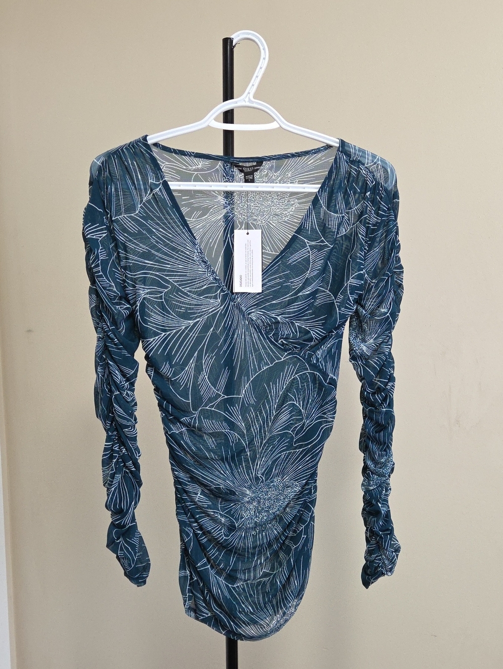 Nwt GUESS Teal Floral-Print Ruched Long-Sleeve Dress